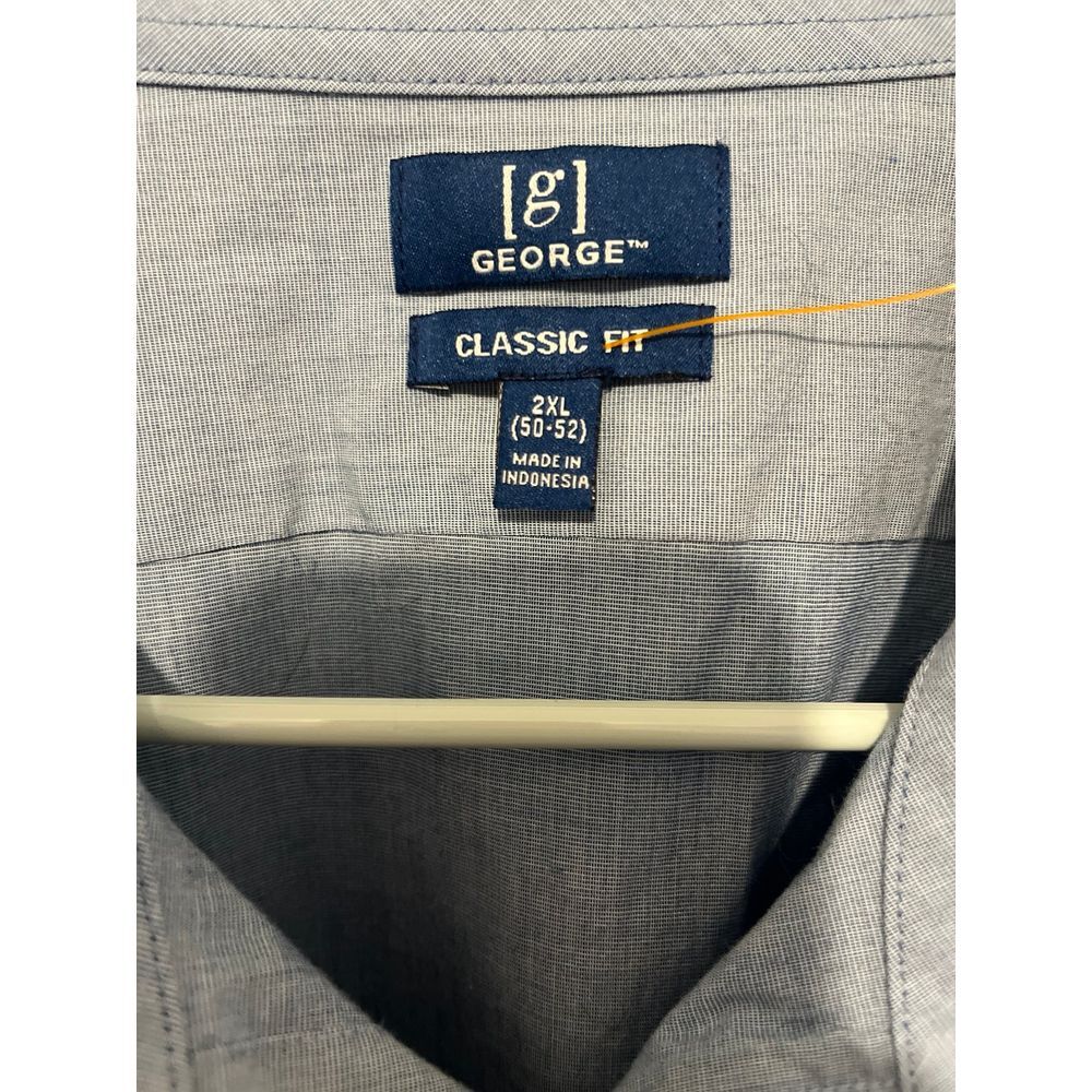 Mens button down - Picture 2 of 2
